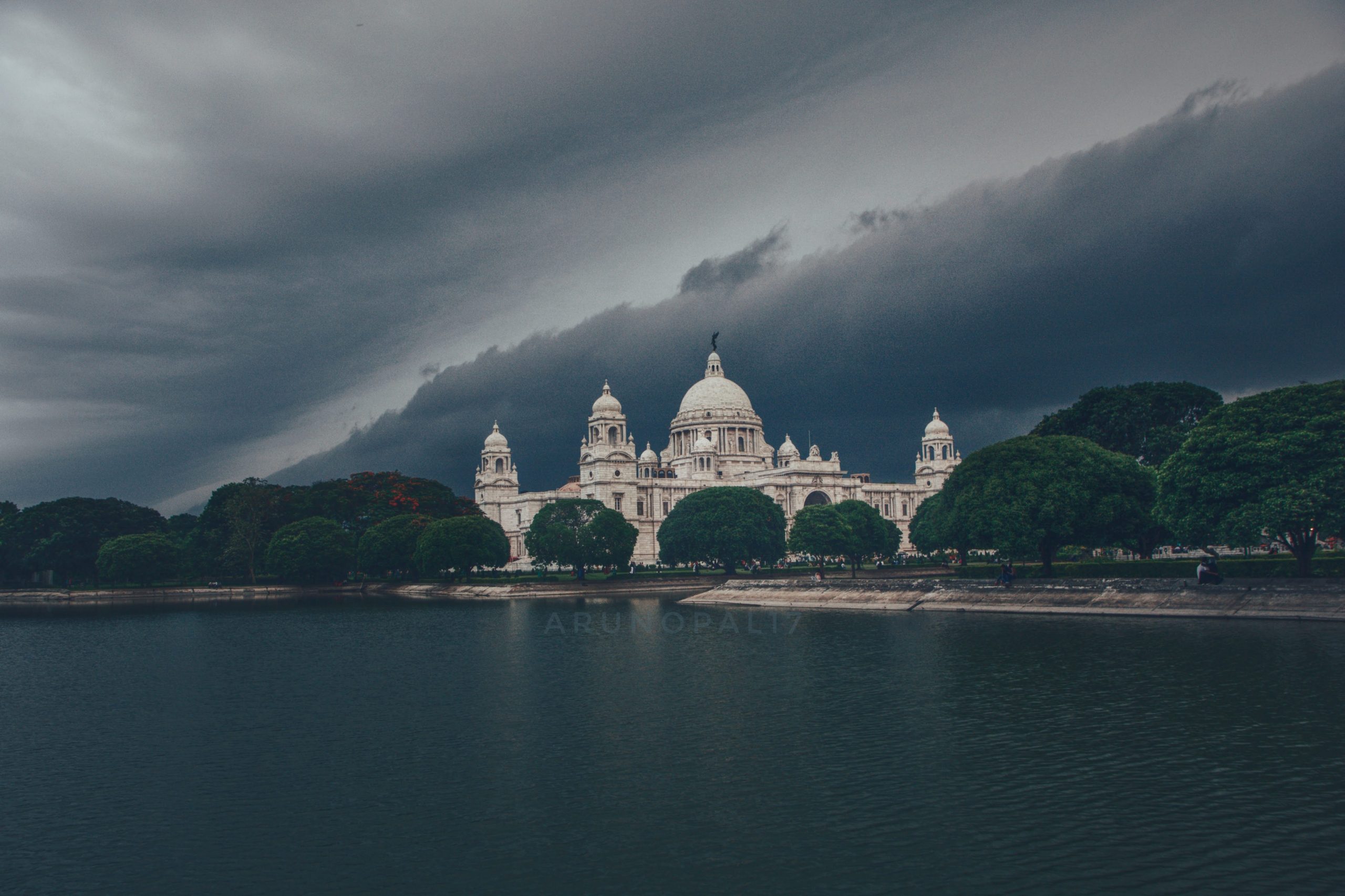 SIGMA 20mm F2 DG DN | Contemporary